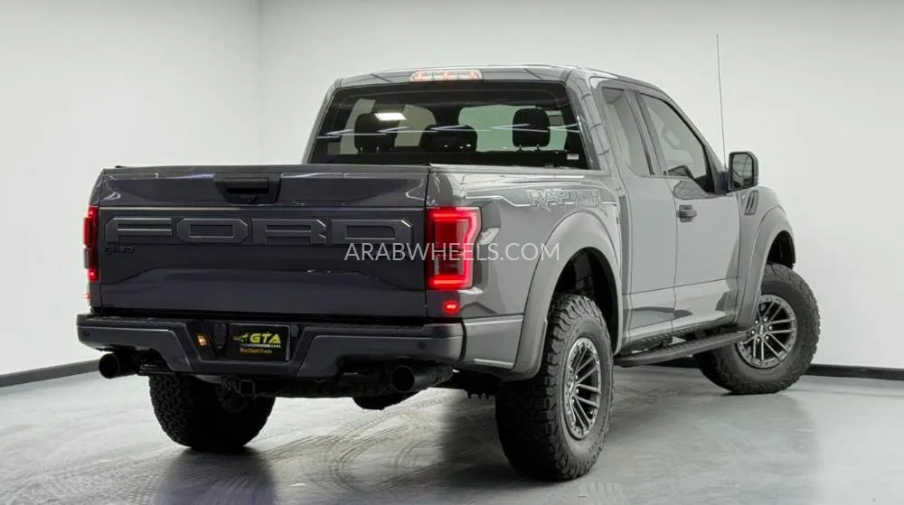 Ford F 150 2020 for Sale in Dubai Image-4