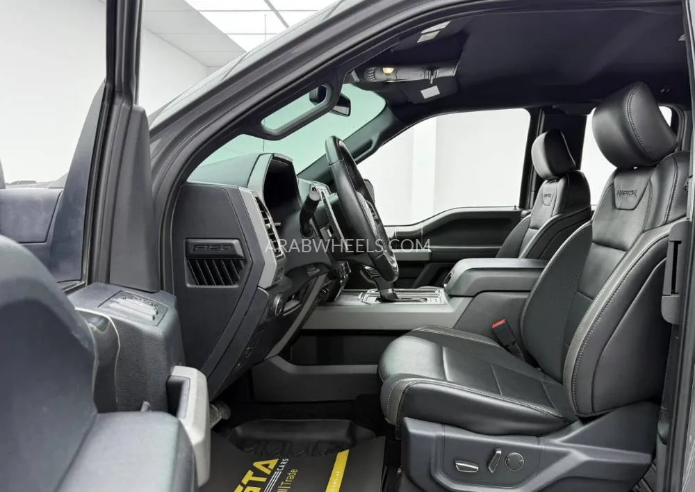 Ford F 150 2020 for Sale in Dubai Image-8