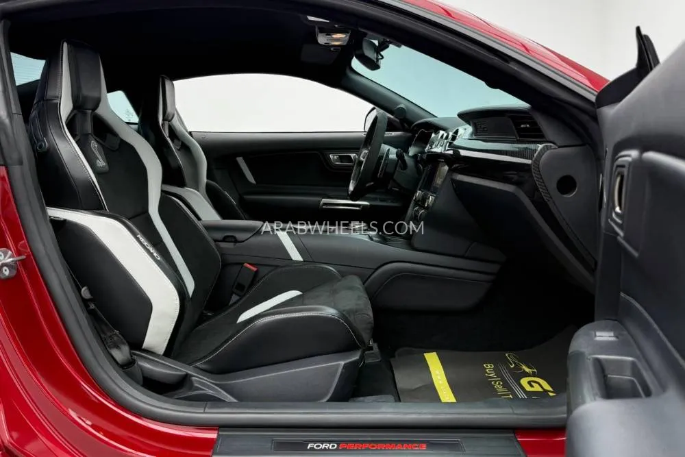 Ford Mustang 2020 for Sale in Dubai Image-9