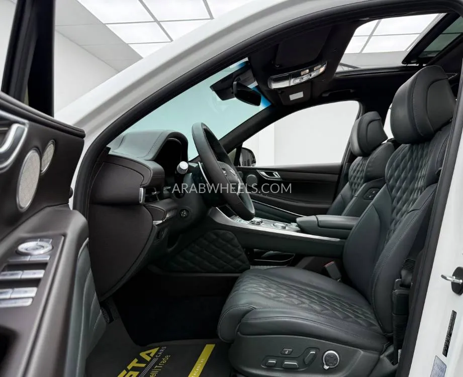 Genesis GV80 2023 for Sale in Dubai Image-8