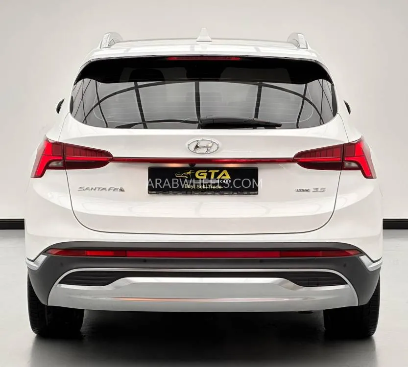 هيونداي جراند سانتا في 2024 for Sale in دبي Image-5