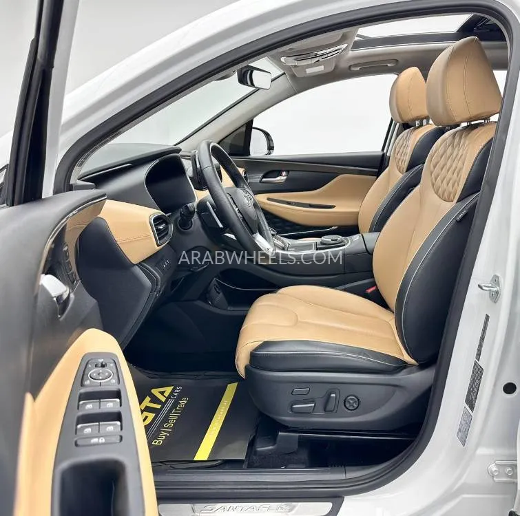 هيونداي جراند سانتا في 2024 for Sale in دبي Image-16