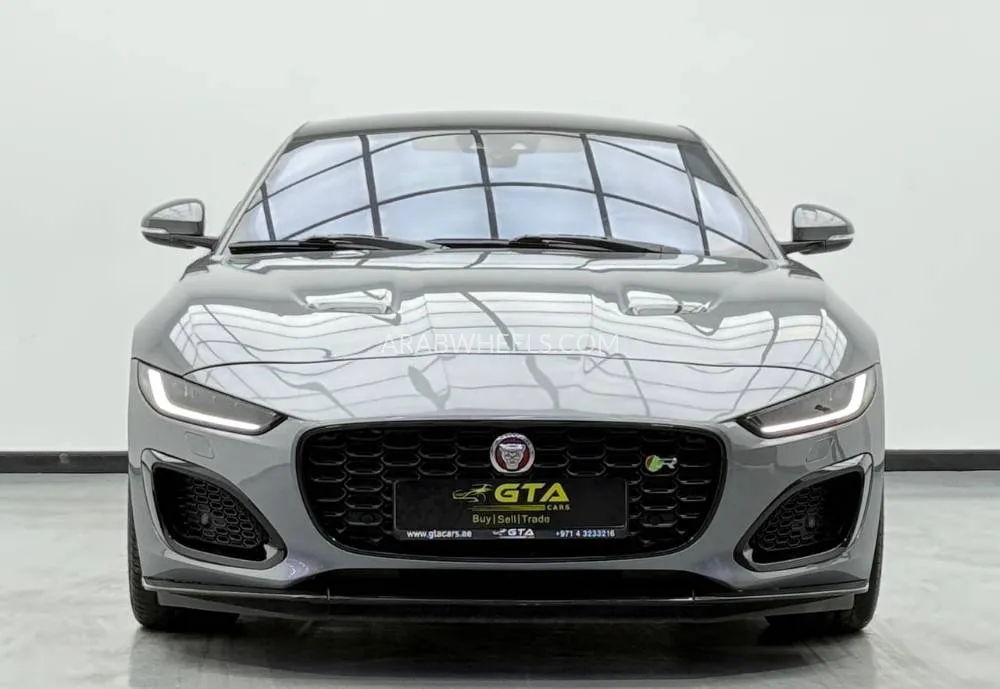 Jaguar F Type 2021 for Sale in Dubai Image-2