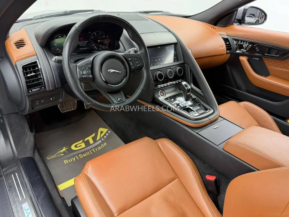 Jaguar F Type 2021 for Sale in Dubai Image-8