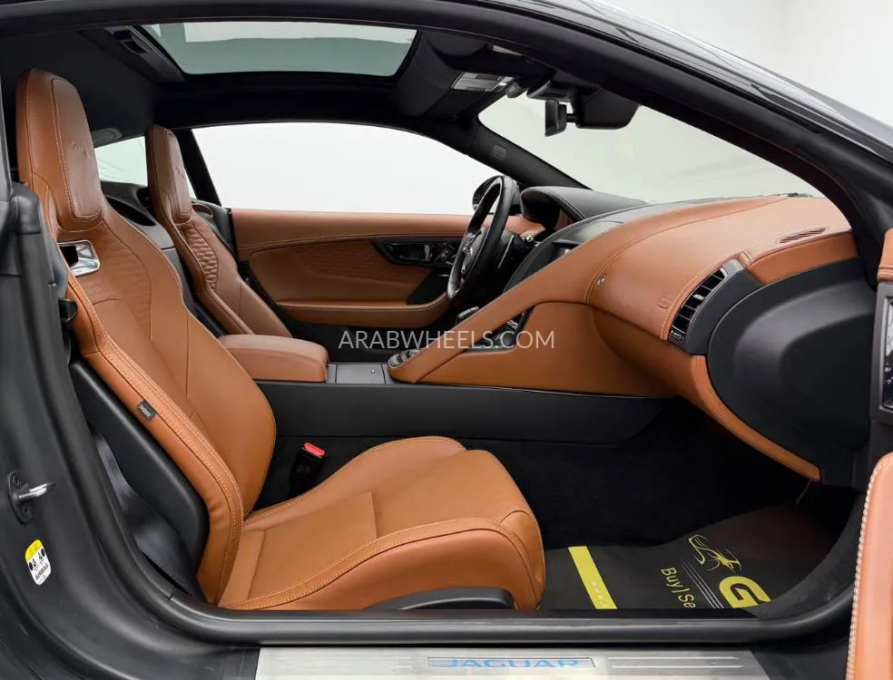 Jaguar F Type 2021 for Sale in Dubai Image-12