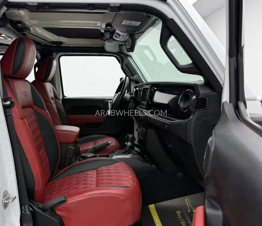 Jeep Wrangler 2020 for Sale in Dubai Image-10