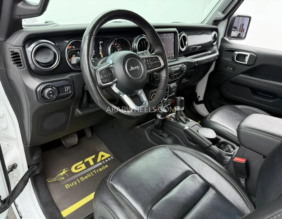 Jeep Wrangler 2023 for Sale in Dubai Image-11