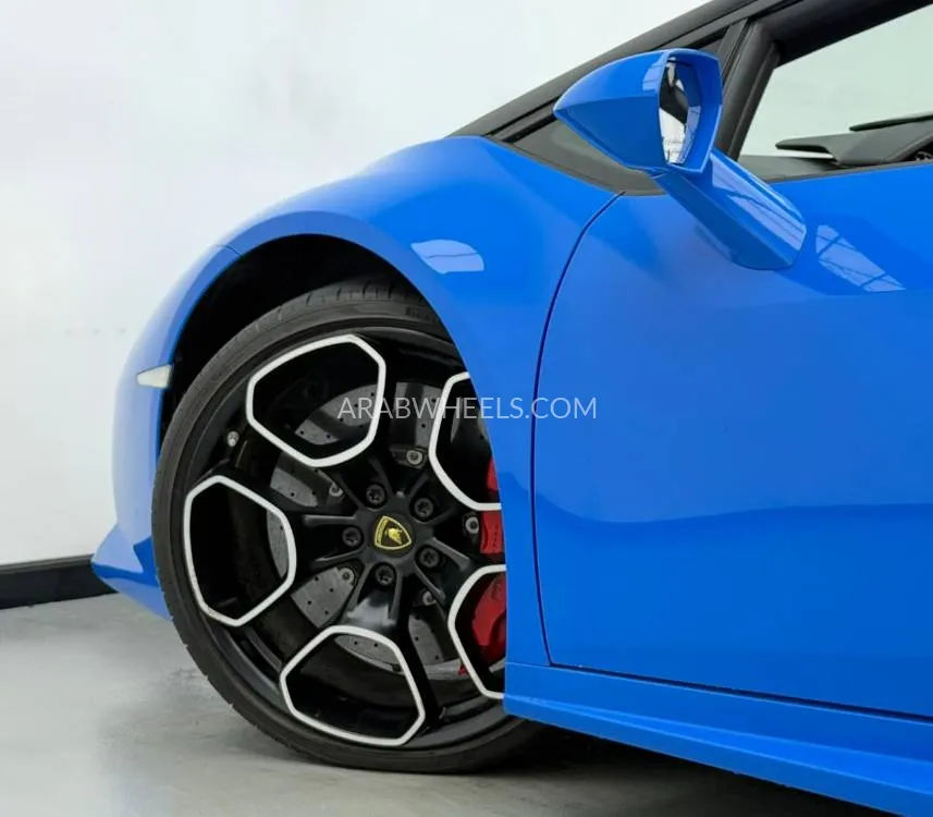 Lamborghini Huracan 2016 for Sale in Dubai Image-7