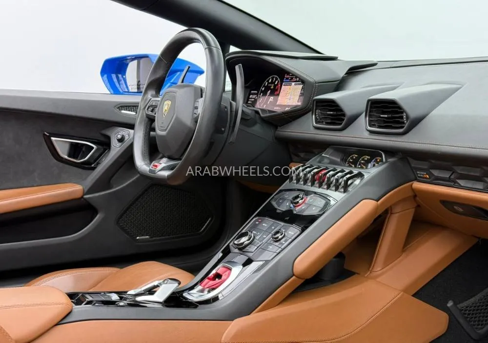 Lamborghini Huracan 2016 for Sale in Dubai Image-9