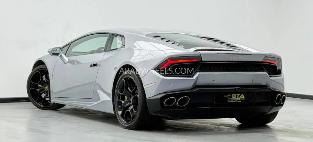 Lamborghini Huracan 2016 for Sale in Dubai Image-4