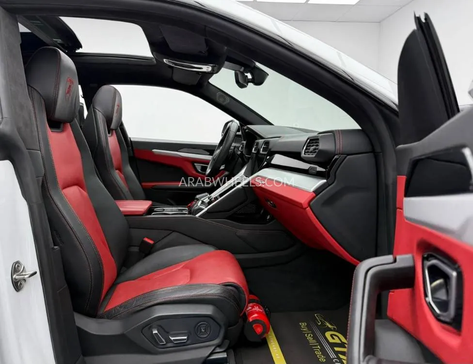 Lamborghini Urus 2019 for Sale in Dubai Image-15