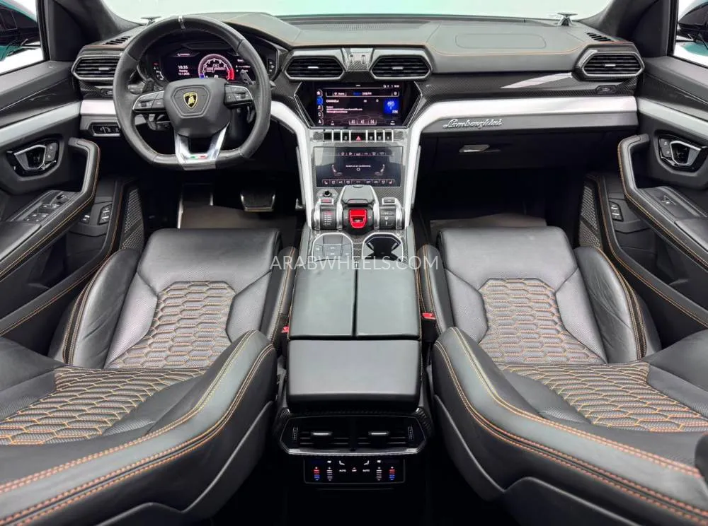 Lamborghini Urus 2020 for Sale in Dubai Image-7