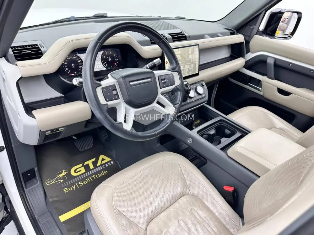 Land Rover Defender 2022 for Sale in Dubai Image-9