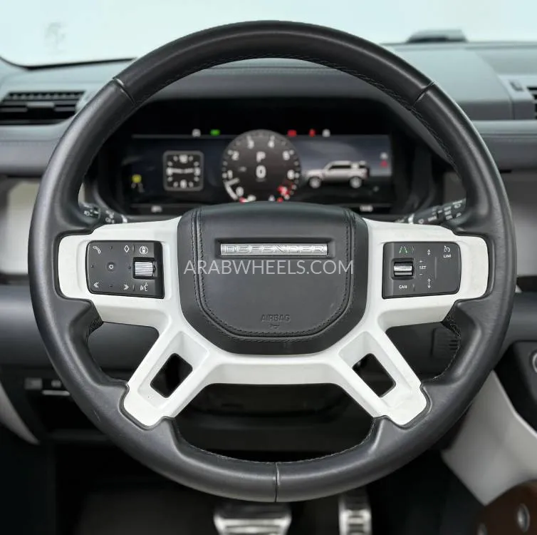 Land Rover Defender 2024 for Sale in Dubai Image-15