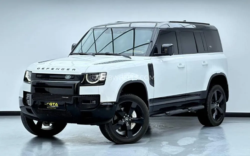 Land Rover Defender 2023 for Sale in Dubai Image-3