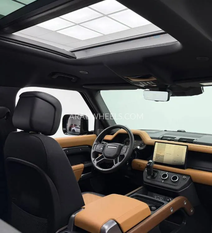 Land Rover Defender 2024 for Sale in Dubai Image-12