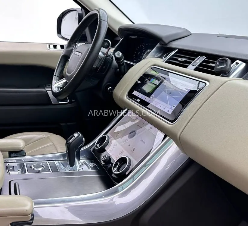 لاند روفر رينج روفر سبورت 2020 for Sale in دبي Image-12