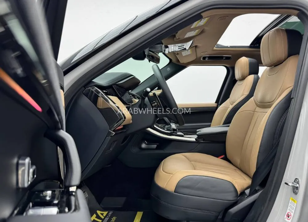 لاند روفر رينج روفر سبورت 2024 for Sale in دبي Image-17