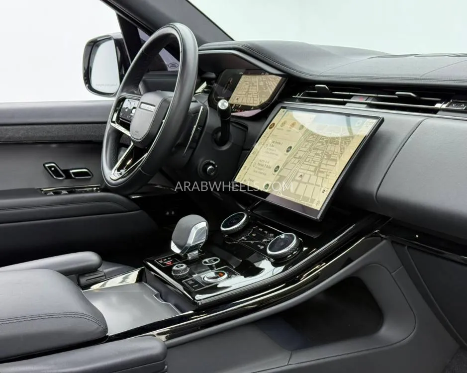 لاند روفر رينج روفر سبورت 2023 for Sale in دبي Image-7