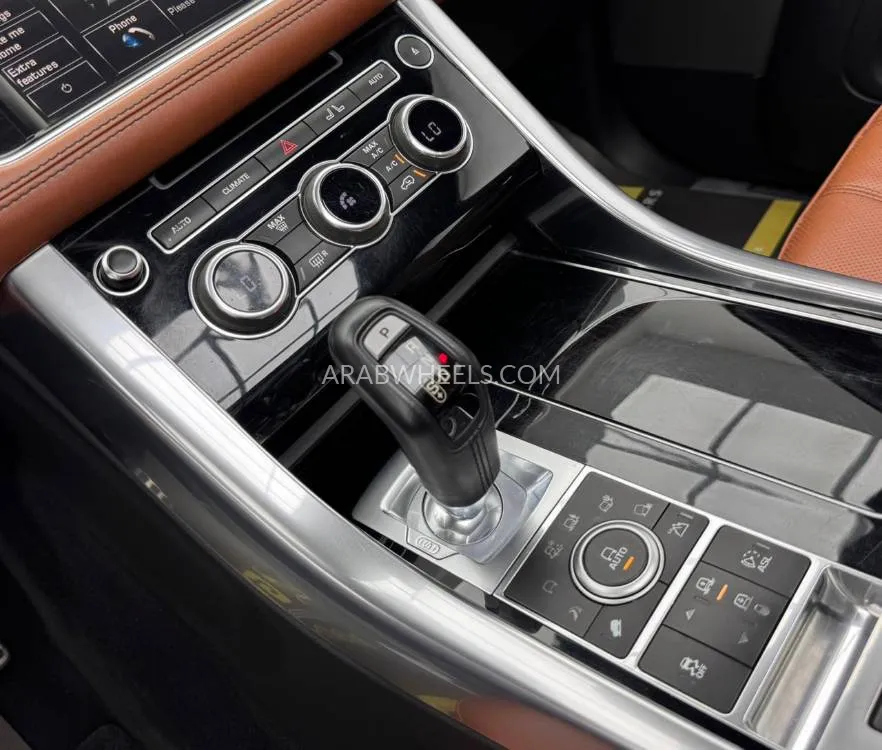 Land Rover Range Rover Sport 2015 for Sale in Dubai Image-10