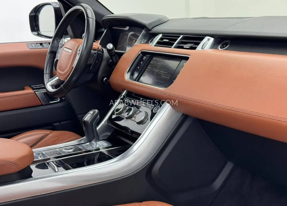 Land Rover Range Rover Sport 2015 for Sale in Dubai Image-14
