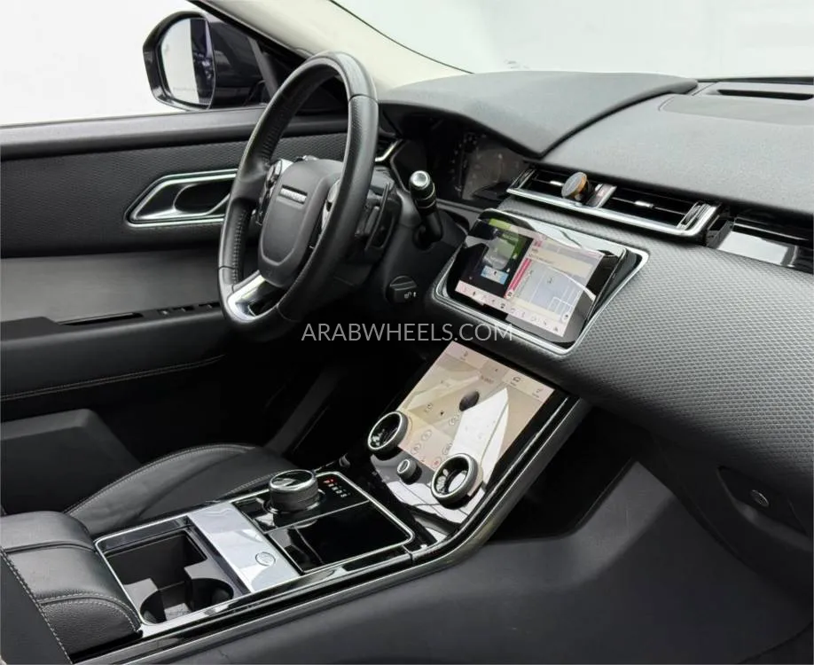 لاند روفر رينج روفر فيلار 2020 for Sale in دبي Image-14