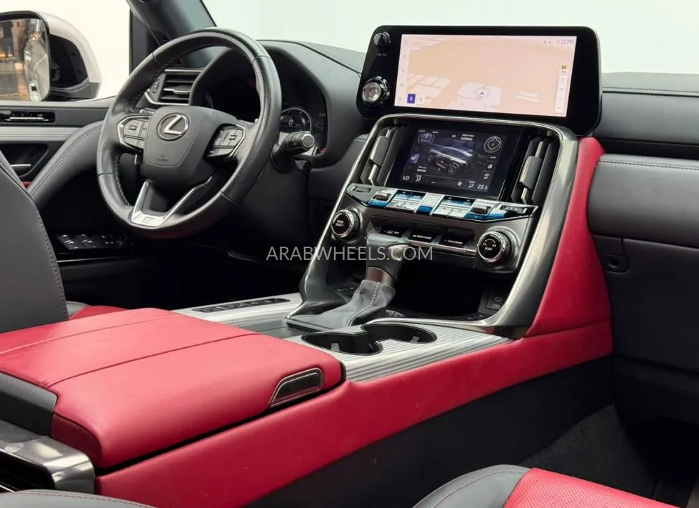 لكزس LX 2023 for Sale in دبي Image-14