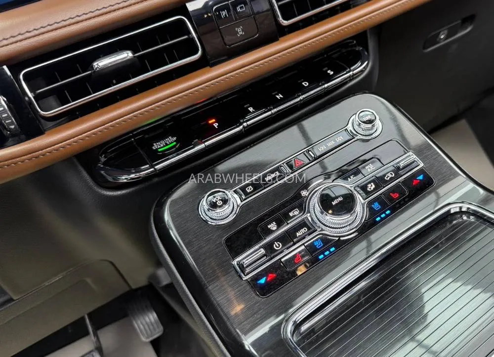 Lincoln Nautilus 2022 for Sale in Dubai Image-18