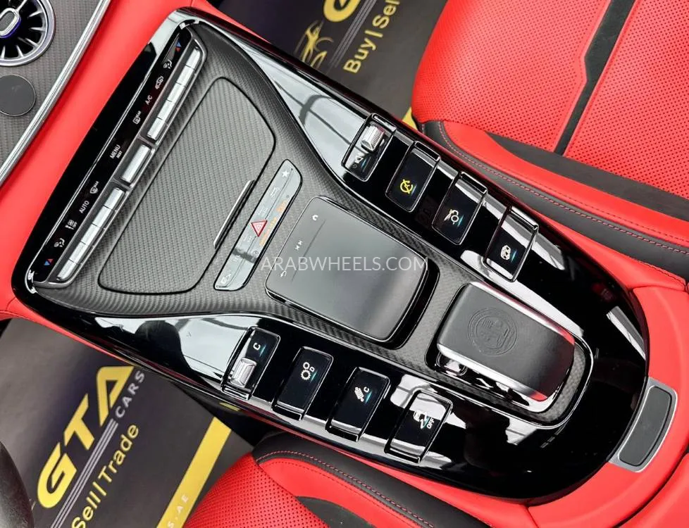Mercedes Benz AMG GT 2021 for Sale in Dubai Image-16