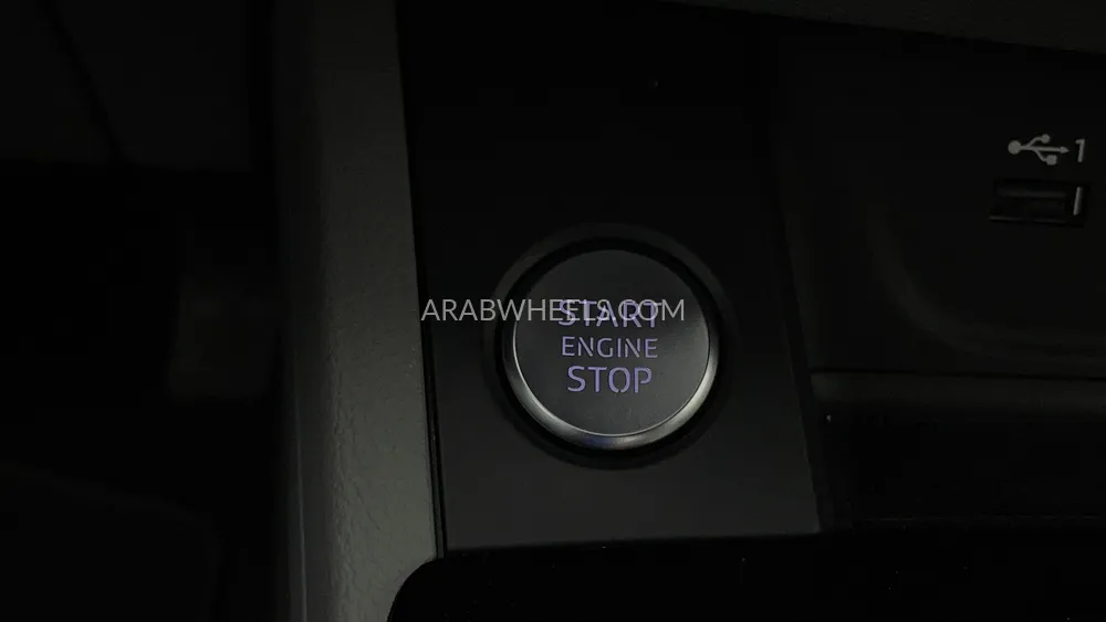 Audi A4 2023 for Sale in Dubai Image-21