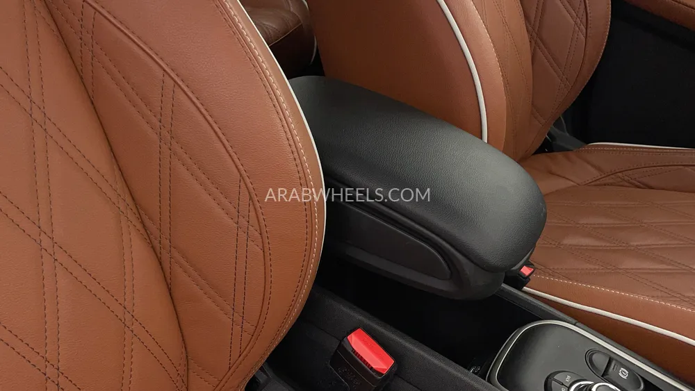 ميني كانتريمان 2023 for Sale in دبي Image-40