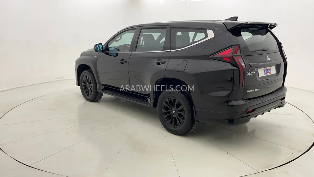 ميتسوبيشي مونتيرو سبورت 2022 for Sale in دبي Image-5