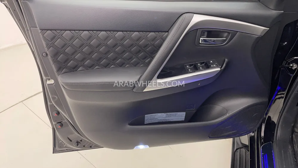 ميتسوبيشي مونتيرو سبورت 2022 for Sale in دبي Image-19