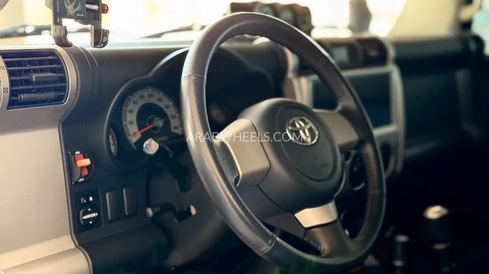 Toyota FJ Cruiser 2021 for Sale in Dubai Image-6