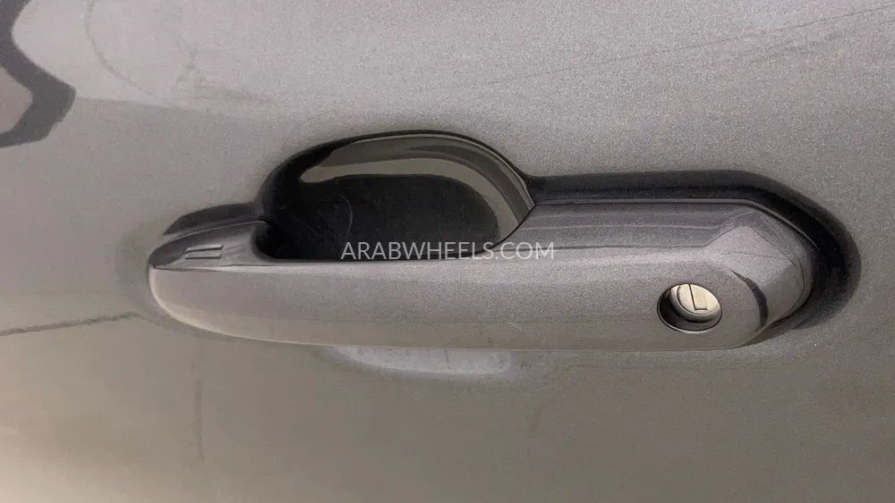 Toyota Highlander 2023 for Sale in Dubai Image-41