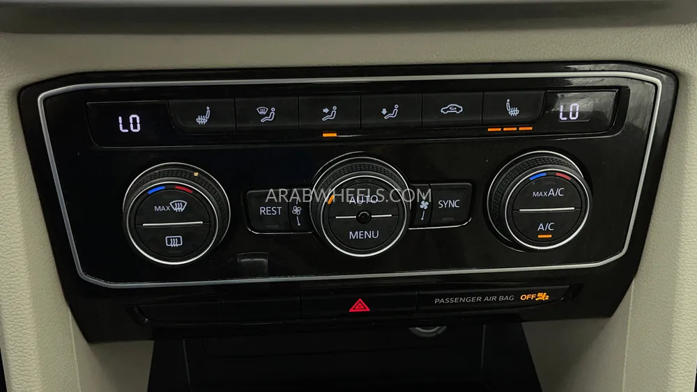 Volkswagen Teramont 2022 for Sale in Dubai Image-60