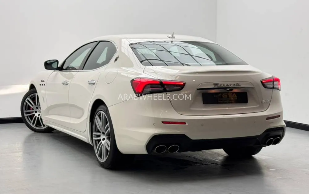 Maserati Ghibli 2022 for Sale in Dubai Image-6