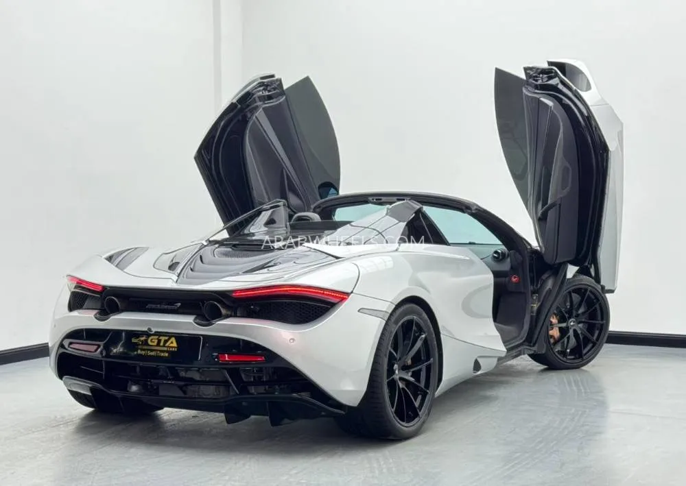McLaren 750S 2022 for Sale in Dubai Image-4