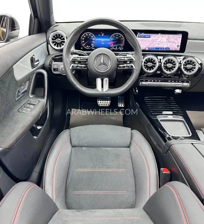 مرسيدس بنز كلاس A 2024 for Sale in دبي Image-8