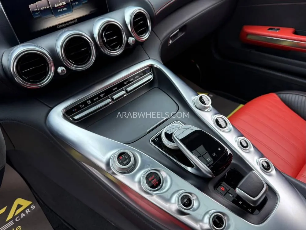 Mercedes Benz AMG GT 2016 for Sale in Dubai Image-16