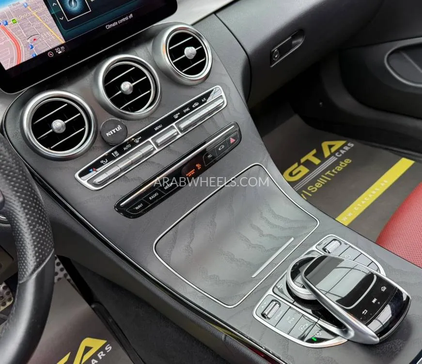 مرسيدس بنز كلاس C 2019 for Sale in دبي Image-14