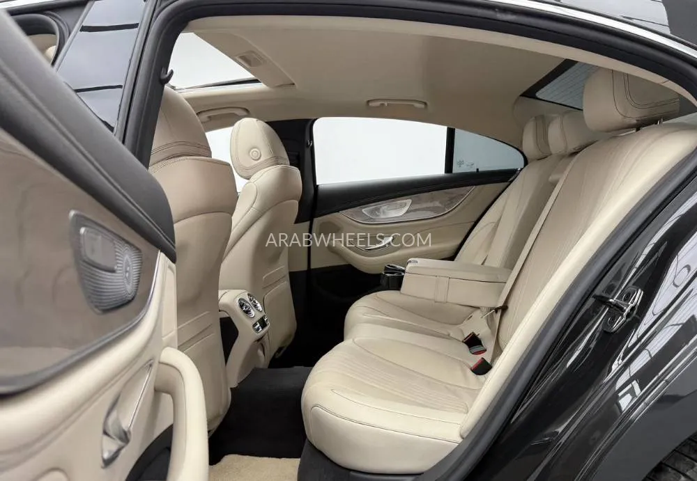 مرسيدس بنز CLS Class 2023 for Sale in دبي Image-18