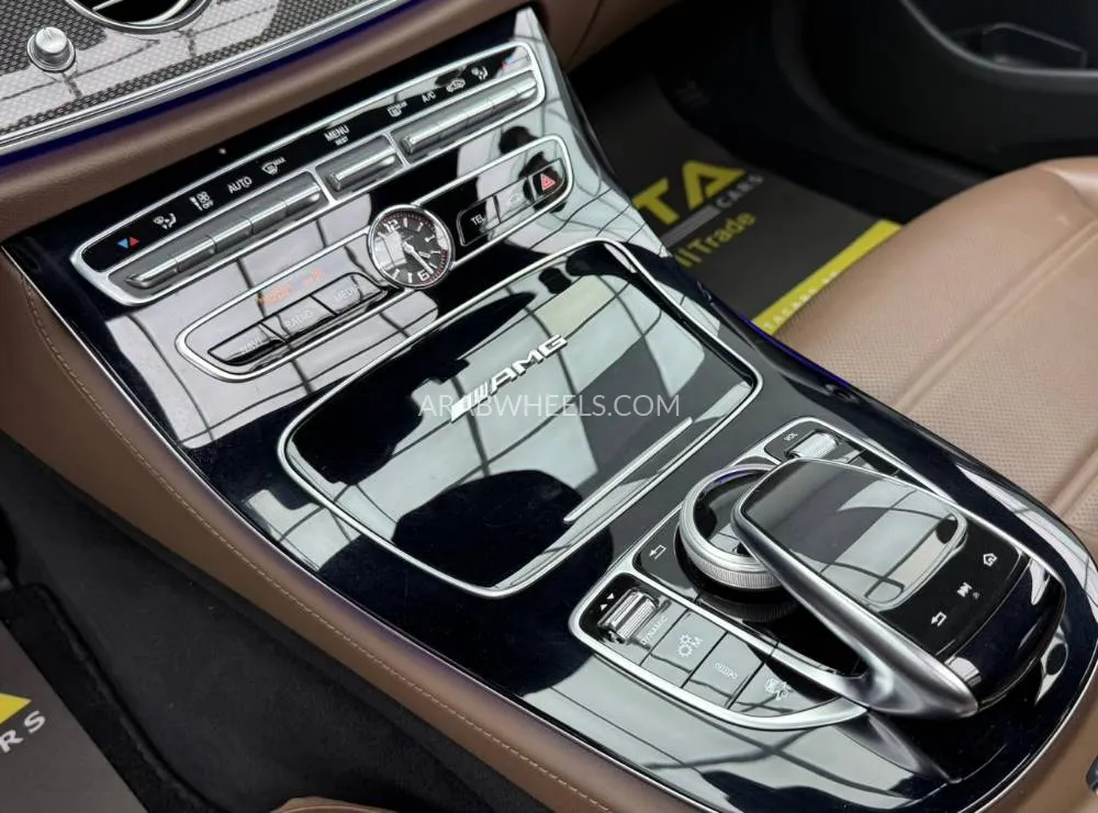 مرسيدس بنز كلاس E 2021 for Sale in دبي Image-18