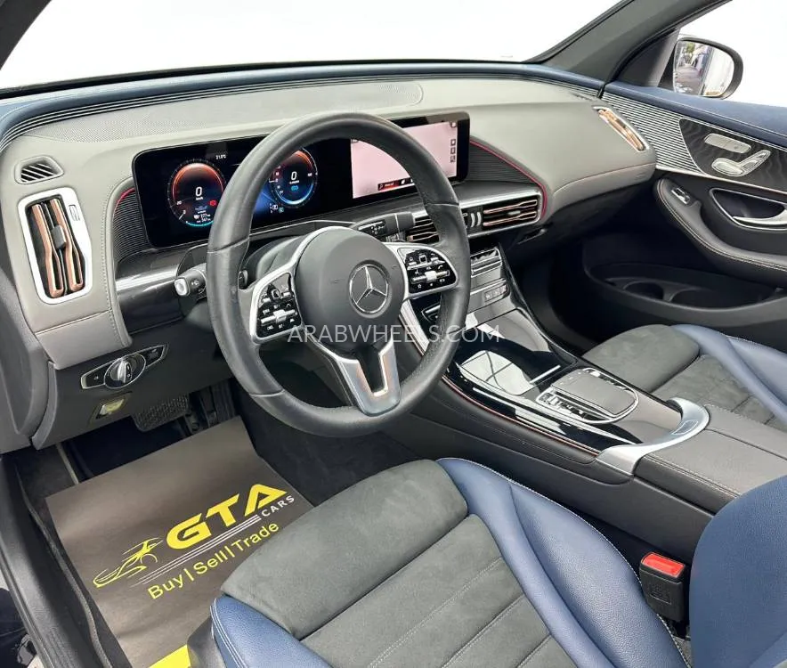مرسيدس بنز EQC 2022 for Sale in دبي Image-9