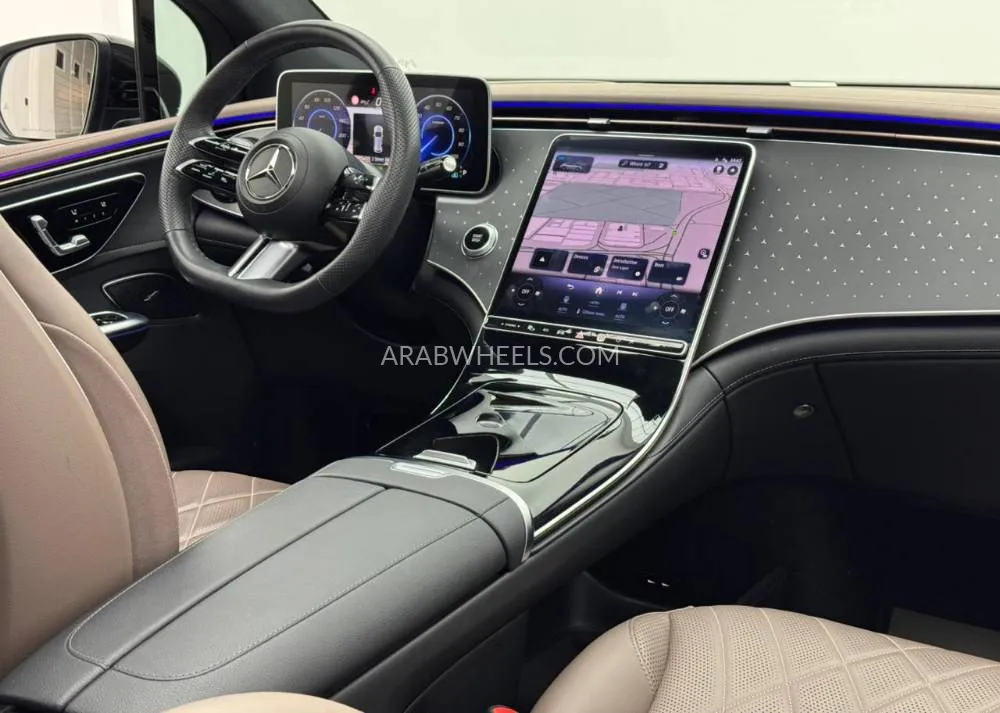 مرسيدس بنز EQE 2023 for Sale in دبي Image-13