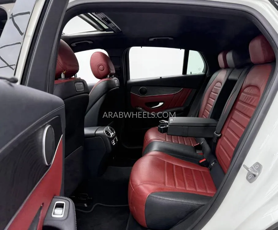 Mercedes Benz GLC Class 2020 for Sale in Dubai Image-18