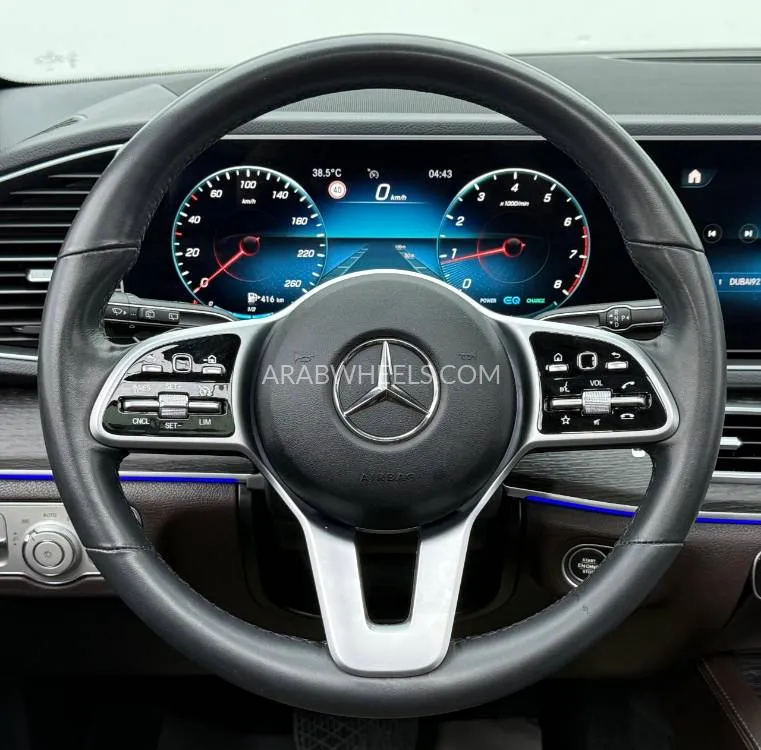 Mercedes Benz GLE Class 2022 for Sale in Dubai Image-7