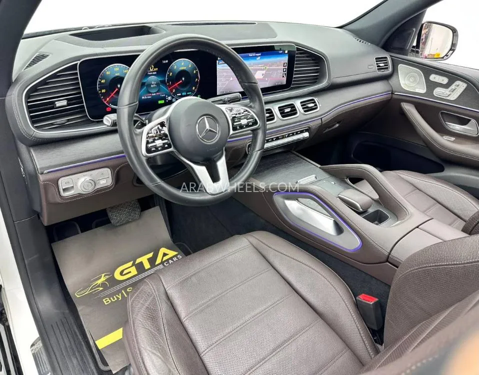 Mercedes Benz GLE Class 2022 for Sale in Dubai Image-9
