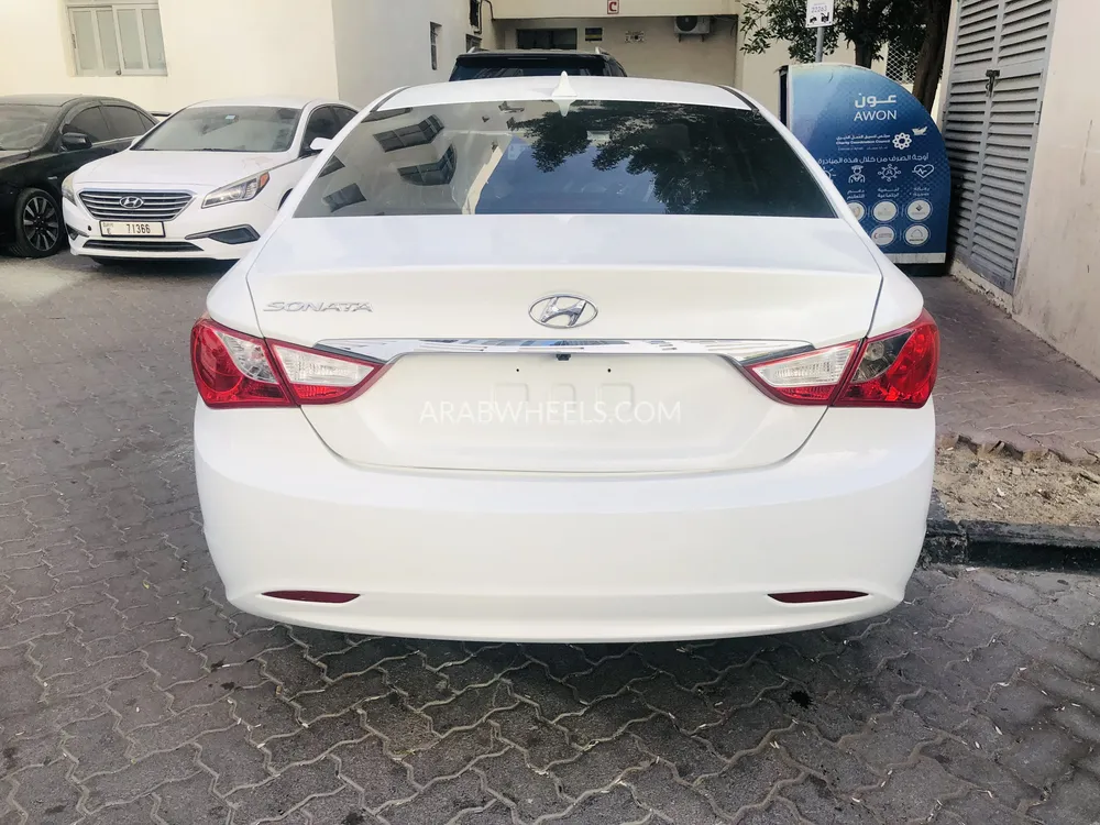 هيونداي سوناتا 2011 for Sale in عجمان Image-4