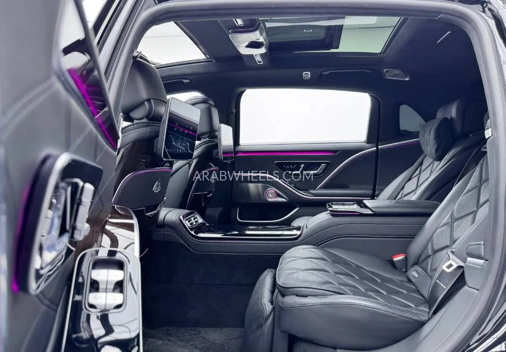 Mercedes Benz CLS Class 2022 for Sale in Dubai Image-13